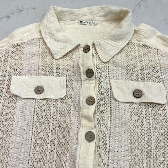 New In Brand Large Ivory Crochet Collared Button Up Boho Long Sleeve Top - Picture 3 of 9